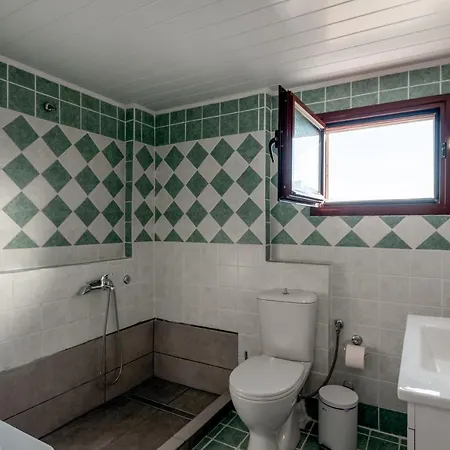 Apteramare Tradidtional House 'new Listing' Chania (Crete)