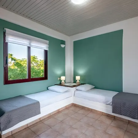 Apteramare Tradidtional House 'new Listing' Вилла *