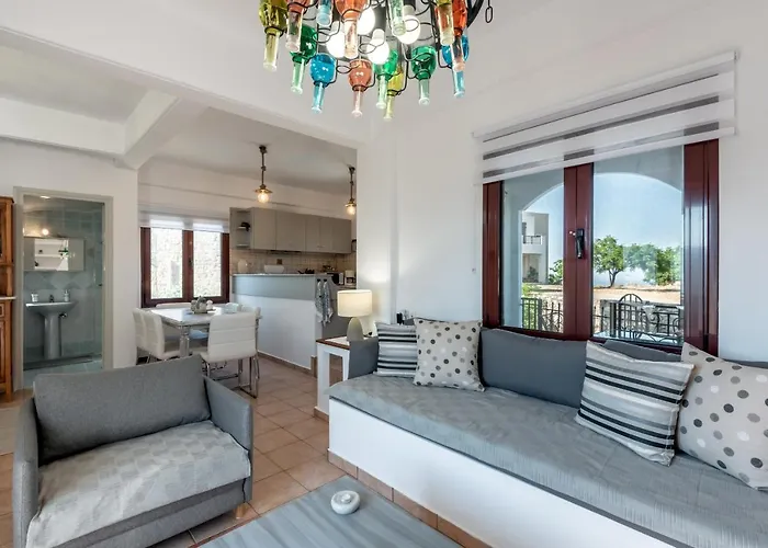 Apteramare Tradidtional House 'new Listing' Villa *