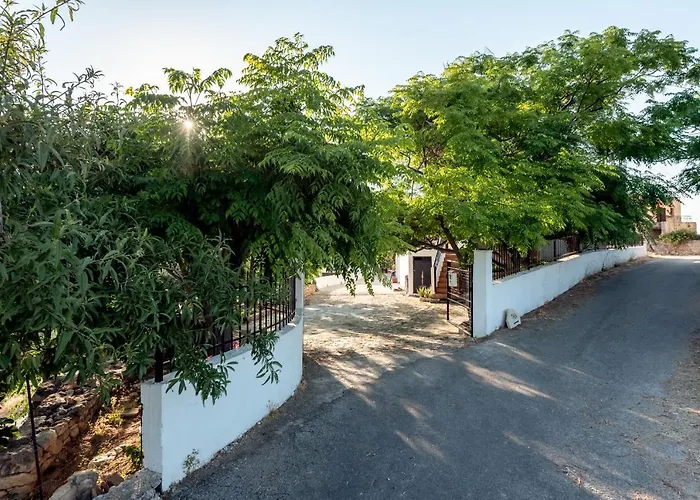 Apteramare Tradidtional House 'new Listing' Villa Chania (Crete)