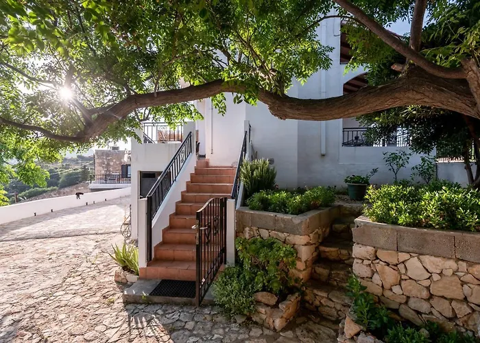 Apteramare Tradidtional House 'new Listing' Villa