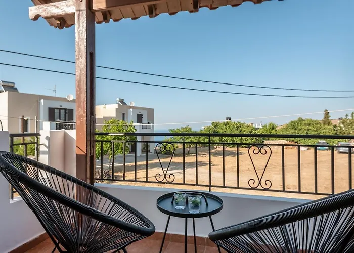 Villa Apteramare Tradidtional House 'new Listing' Chania (Crete)