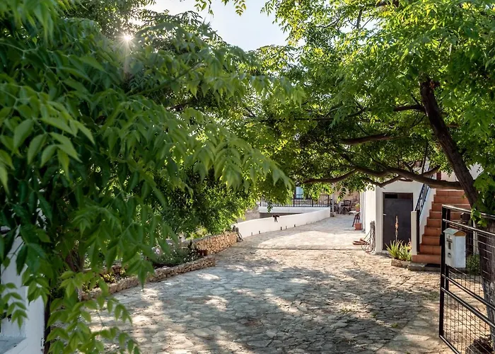 Apteramare Tradidtional House 'new Listing' Villa Chania (Crete)