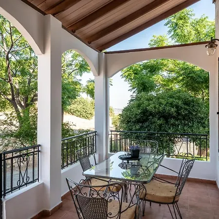 Villa Apteramare Tradidtional House 'new Listing' La Canea